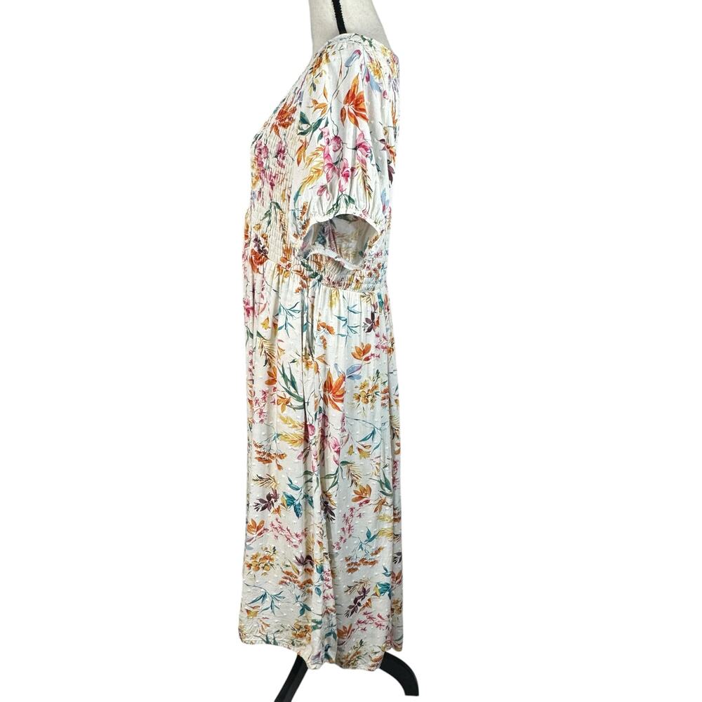 Torrid SZ 2 (2X-Large) Swiss Dot Midi Shirred Carrie Dress Floral V-Neck Lined - Picture 7 of 13